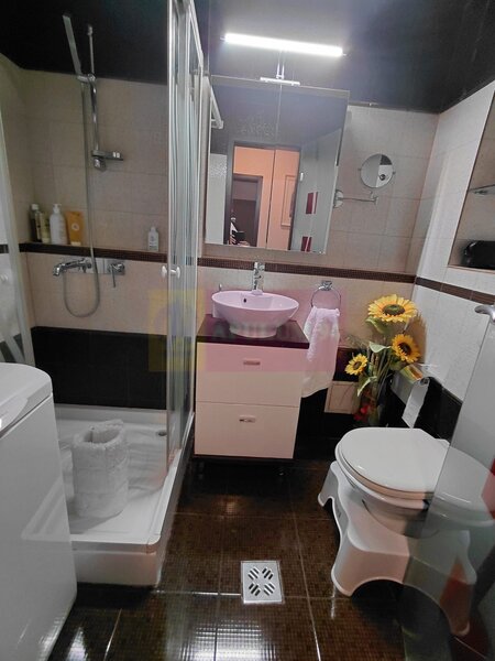 Apartament de 4 camere pe bd 13 Septembrie stradal-Marriott